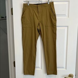 Eddie Bauer Women’s Travel pants Chinos